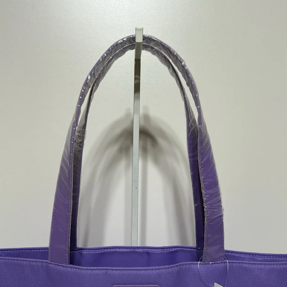 Clinique x Drawbertson Purple Tote with Lip Design